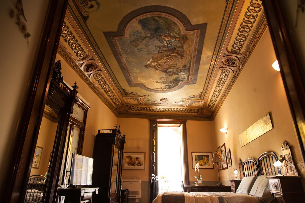 Palazzo Melluso Luxury Suite Porto Empedocle Extérieur photo